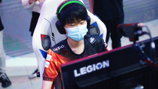 仅展现了法 仅展现了法