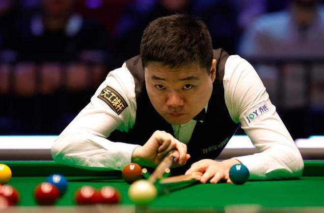 反观冯耀恩 反观冯耀恩